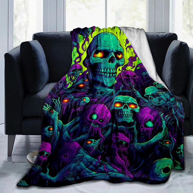 1pc Skull Printing Lightweight Flannel Blanket, Comfortable and Warm Blanket, for Camping Sofa Bed and Couch Office, Suitable for Gift Blanke
