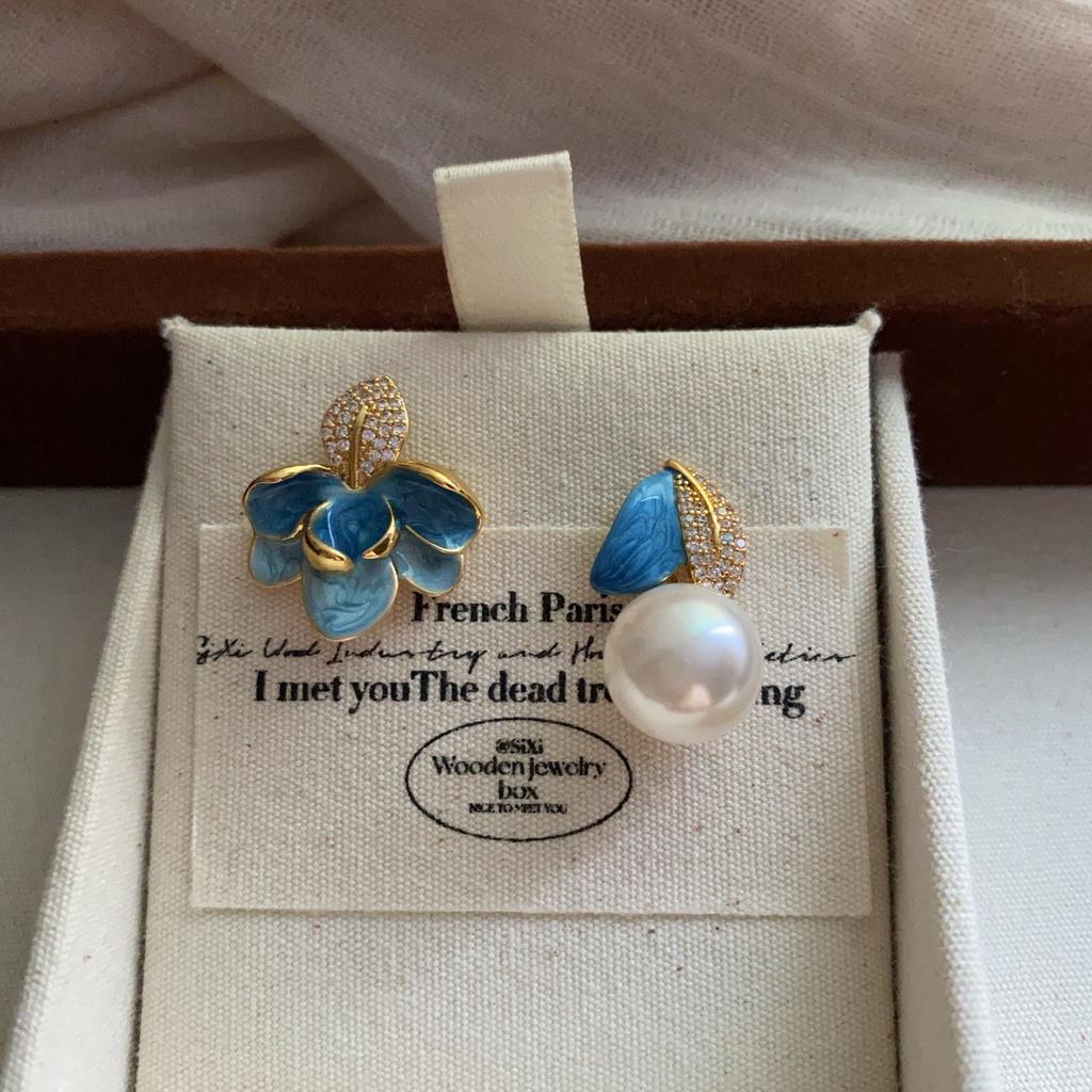 Unique Niche French Retro Cold Wind High-End Ear Buckle Brass 22K Real Gold Simple Circle Temperament Earrings