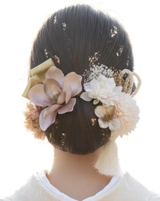 

[Lomeri] Artificial Flower Hair Ornament for Coming-of-Age Ceremony, Graduation Ceremony, Furisode Kimono, Wedding, Japanese Attire A238