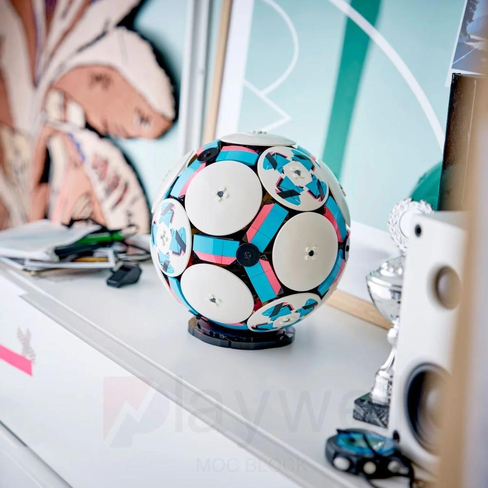 2026 New Football Children's Toy Creative Sports Model Suitable for Children's Birthday Gifts