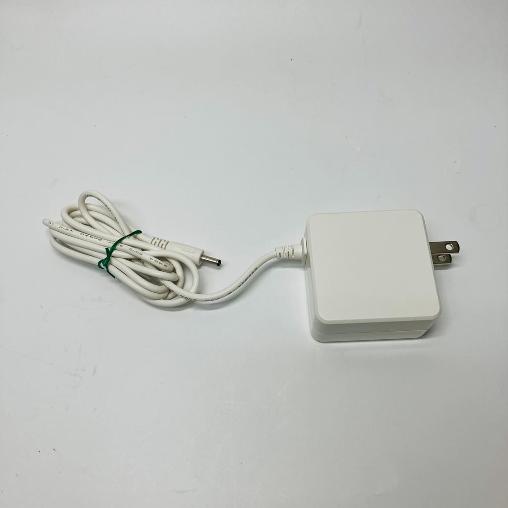 USED Default String Windows 11 Pro Laptop 12GB RAM 256GB SSD Silver Slim Design