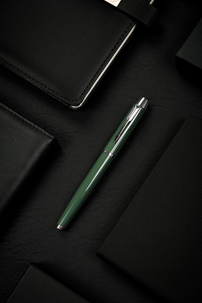 Pen in box PTN 222-3927 green