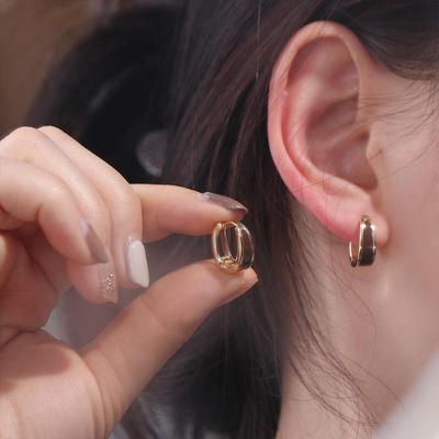 Brincos de minoria retrô, fivela de orelha de esmalte, estilo francês, elegante, requintado, brincos Huggie, temperamento, acessórios de joias femininas