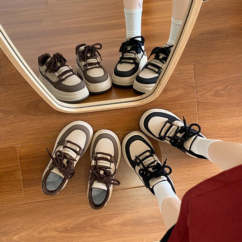 Popular Hong Kong Style Muffin Thick Baseplate Shoes Women's Spring and Autumn Niche 2025 New Height-increasing Versatile Casual Sports Bread Shoes