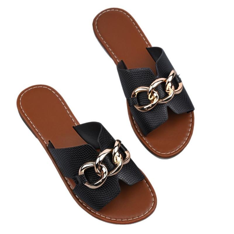 Slippers women's outer wear summer new large size flat bottom fashion metal chain word round head cool slippers