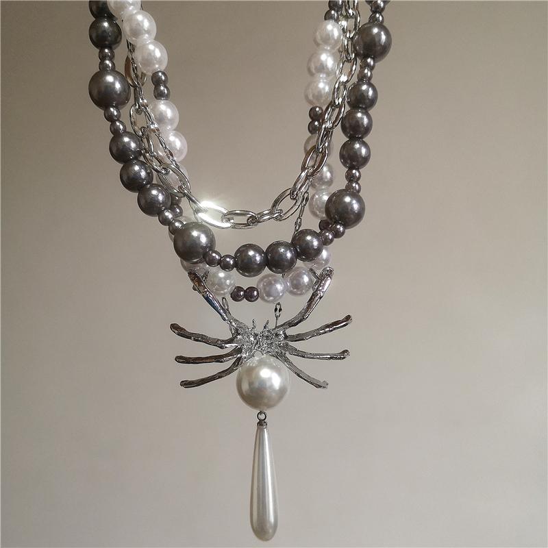 Punk Spider Pendant Multi-Layered Pearl Choker Necklace For Women Personalized Exaggerated Collar Chain Neck Jewelry Accessories
