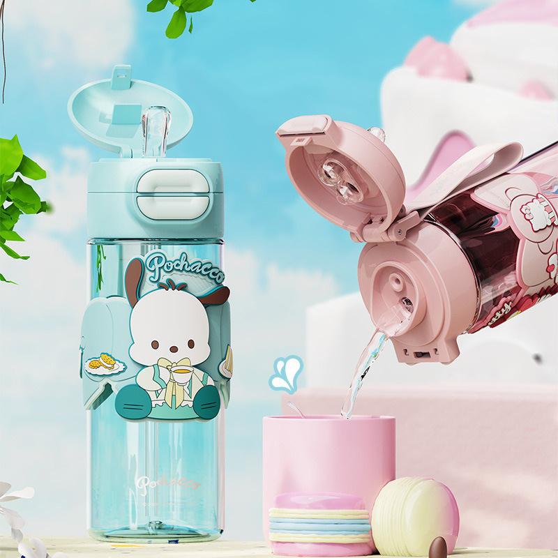 X&W 630ml Tritan Water Bottle Cartoon Kuromi/My Melody Straw Water Cup Leak-proof Double-drinking Mug with Cup Sleeve Kid's Gift