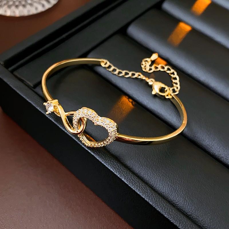 Gold Heart Cutout Zirconia Bracelet Women Minimalist Fashionable Stackable Jewelry