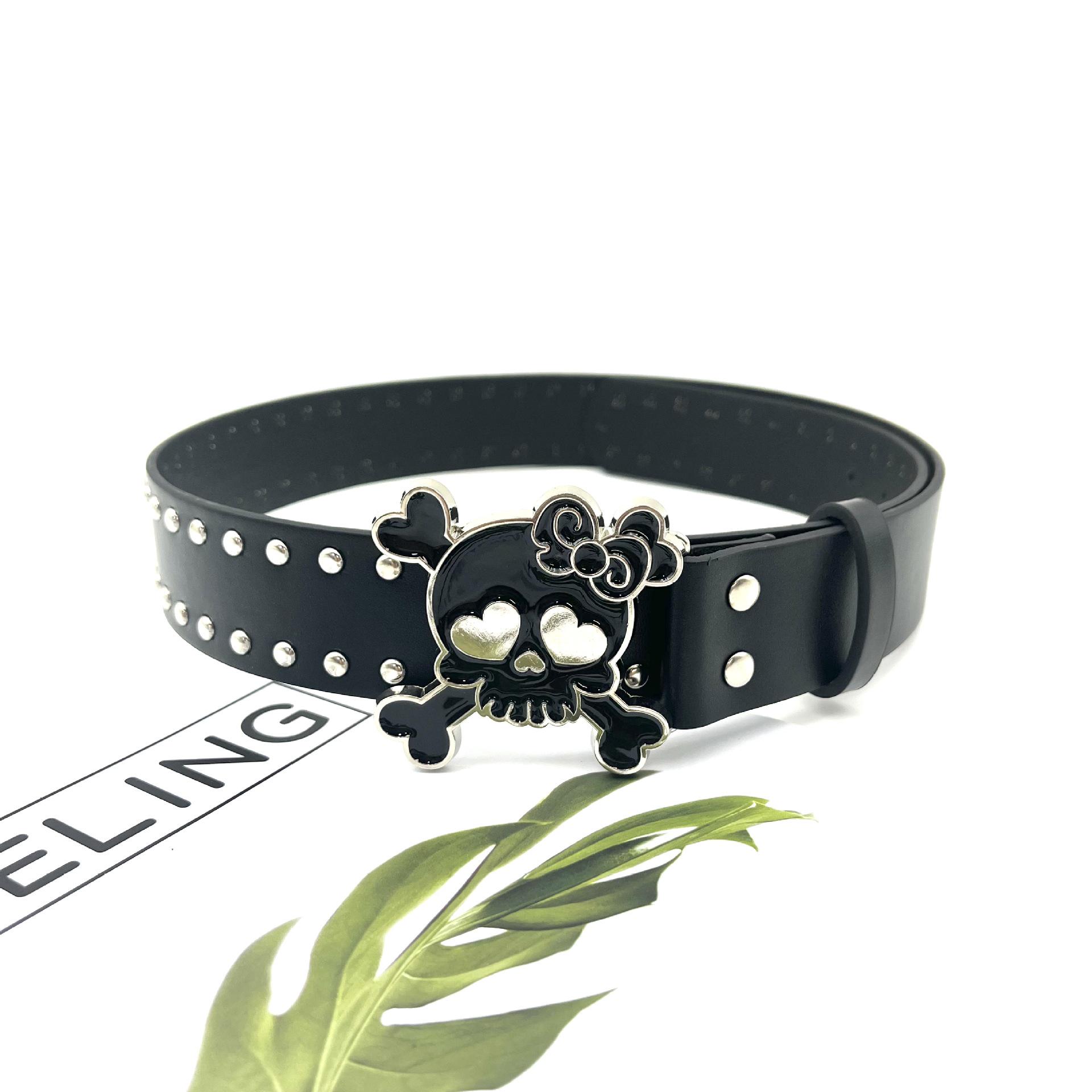 

Модный панк-ремень с черепом и инкрустированными бриллиантами – стильный молодежный аксессуар для повседневной носки 105cm x 3.8cm