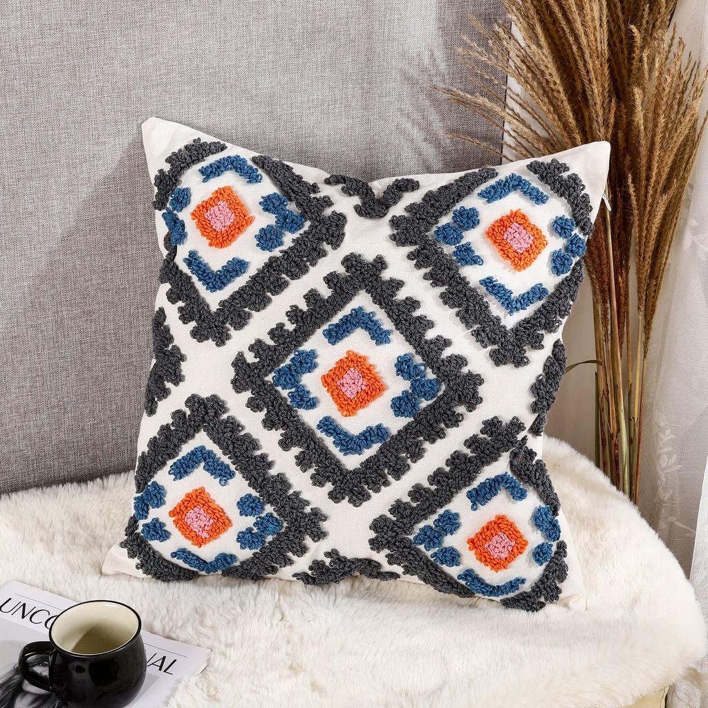 Nordic Ins Style Moroccan Tufted Pillow Bed and Breakfast Light Luxury Embroidered Cushion Removable and Washable Tassel Home Pillow Cover
