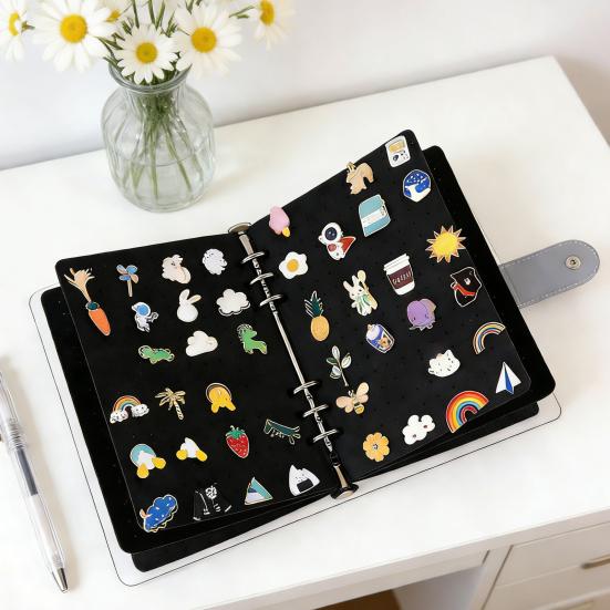 8 Seiten Emailleschild-Displaybuch Filz-Anstecknadel-Tauschbuch mit transparenter Abdeckung