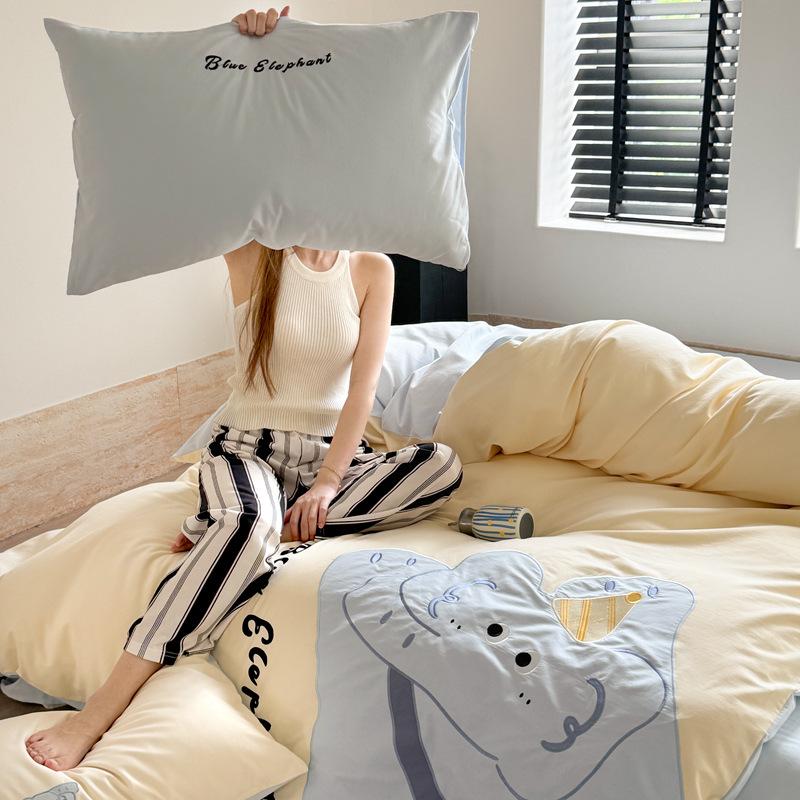 

Комплект постельного белья из четырех предметов, комплект из 3 предметов, двойной пододеяльник с изображением девушки в форме сердца из чистого хлопка 1.2m bed