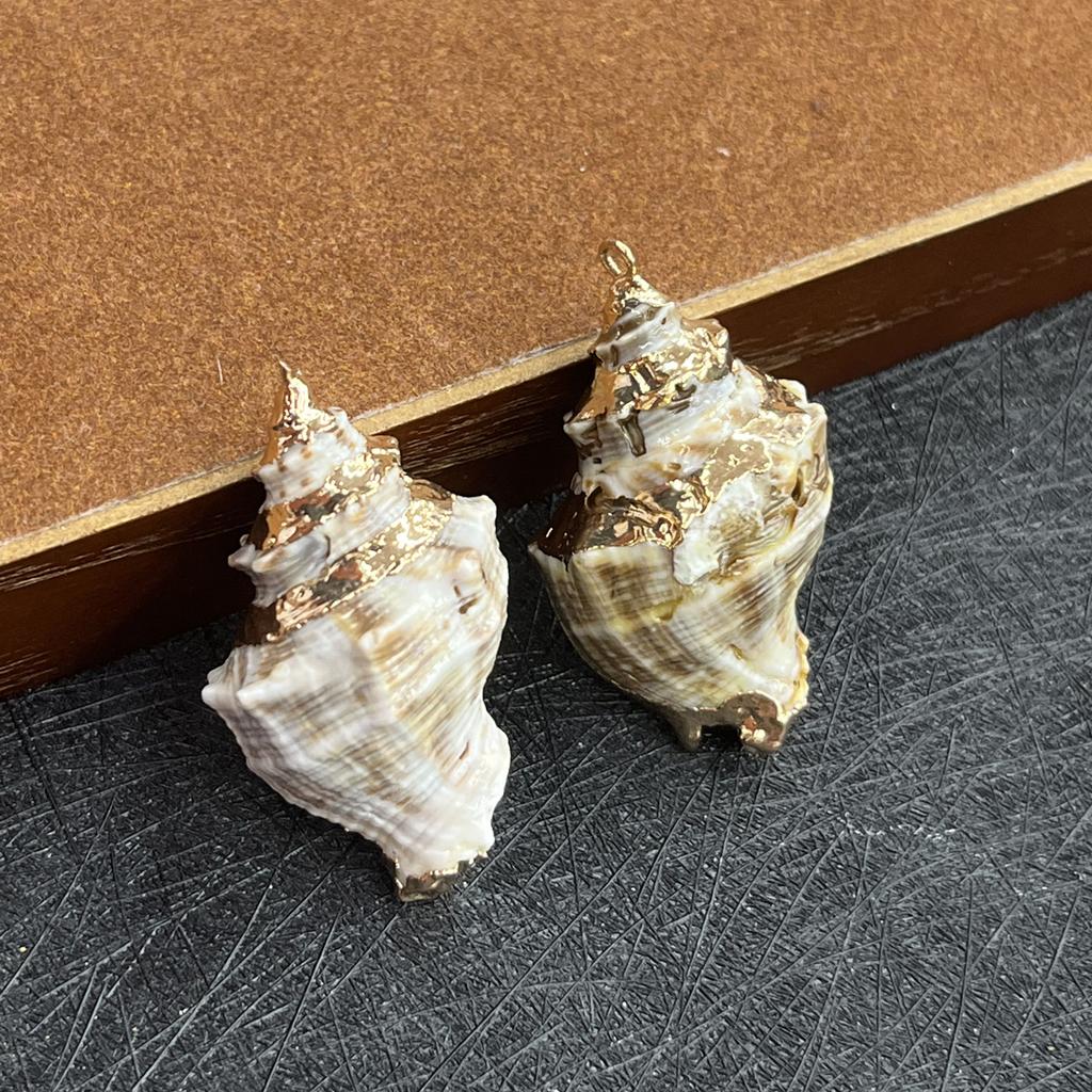 3Pcs, Natural Shell Conch Pendant, Ocean Style Irregular Charms for Jewelry Making DIY Necklace Accessories, Creative Home Decor Supplies