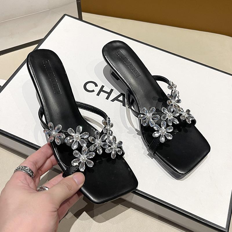 

Летний Новый Стиль Серебристые Туфли на Высоком Каблуке с Черными Босоножками и Шлепанцами Роскошные Стразы с Черными Босоножками для Женщин 42 чёрный