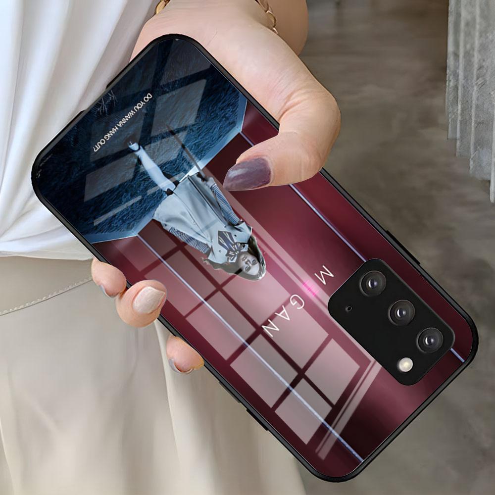 

Horrible Movie M-M3GAN Phone Case For Samsung S25 S24 FE S23 S22 S21 Plus S20 Ultra Note20Ultra Black Glass Cover Samsung S25 Ultra