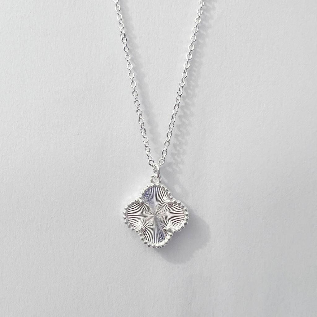 Seiko Silver Lucky Laser Clover Pendant Necklace Women'S Light Luxury Niche Clavicle Chain Premium