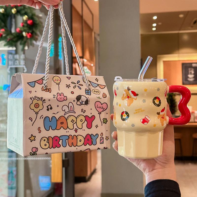 Cute Christmas Ceramic Mug with Lid for Girl's Birthday Gift High-value Straw Mug Souvenir