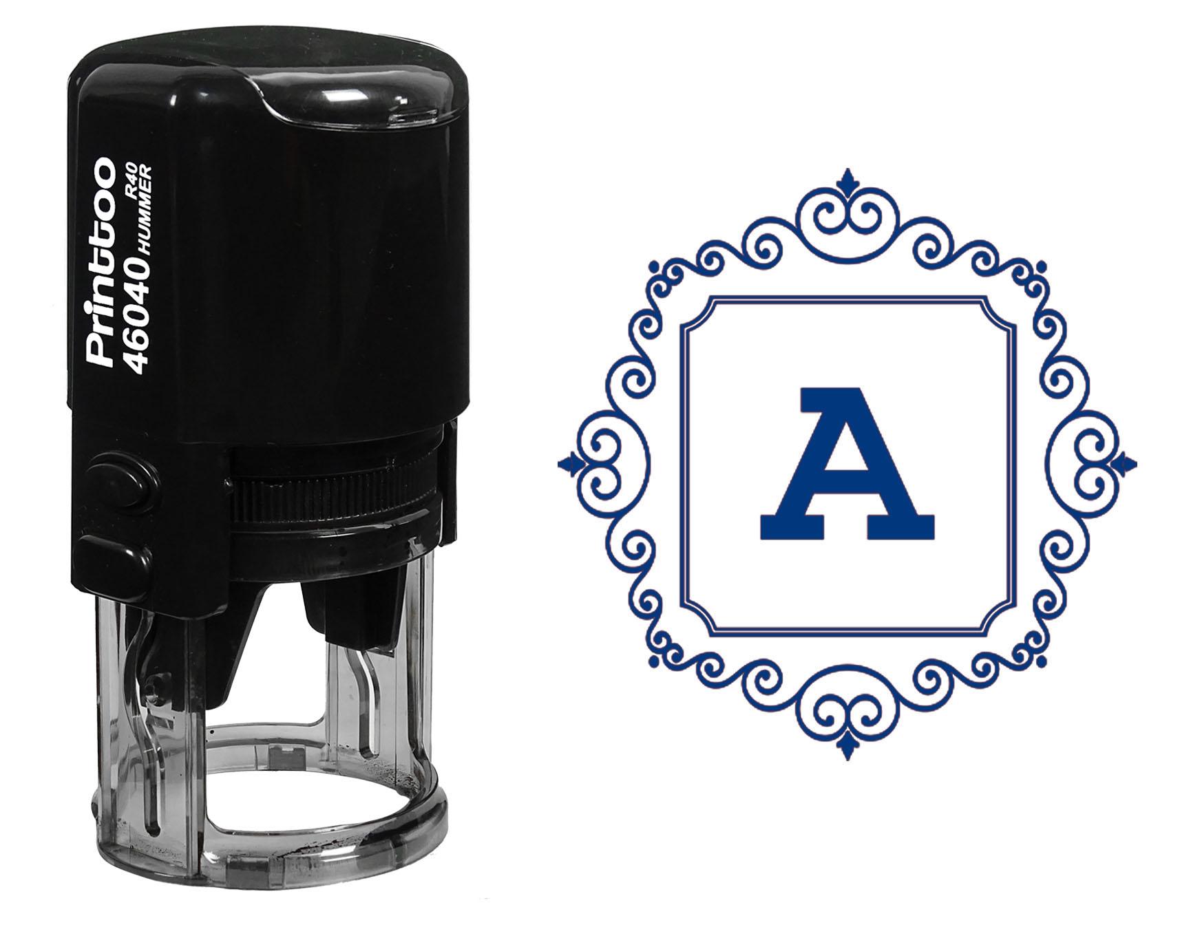 

Printtoo Квадратна рамка з вихорами Монограма з літерою А Початкова самонабірна гумова штемпельна подушка R-40 для офісу 30 mm Diameter (Approx) синій