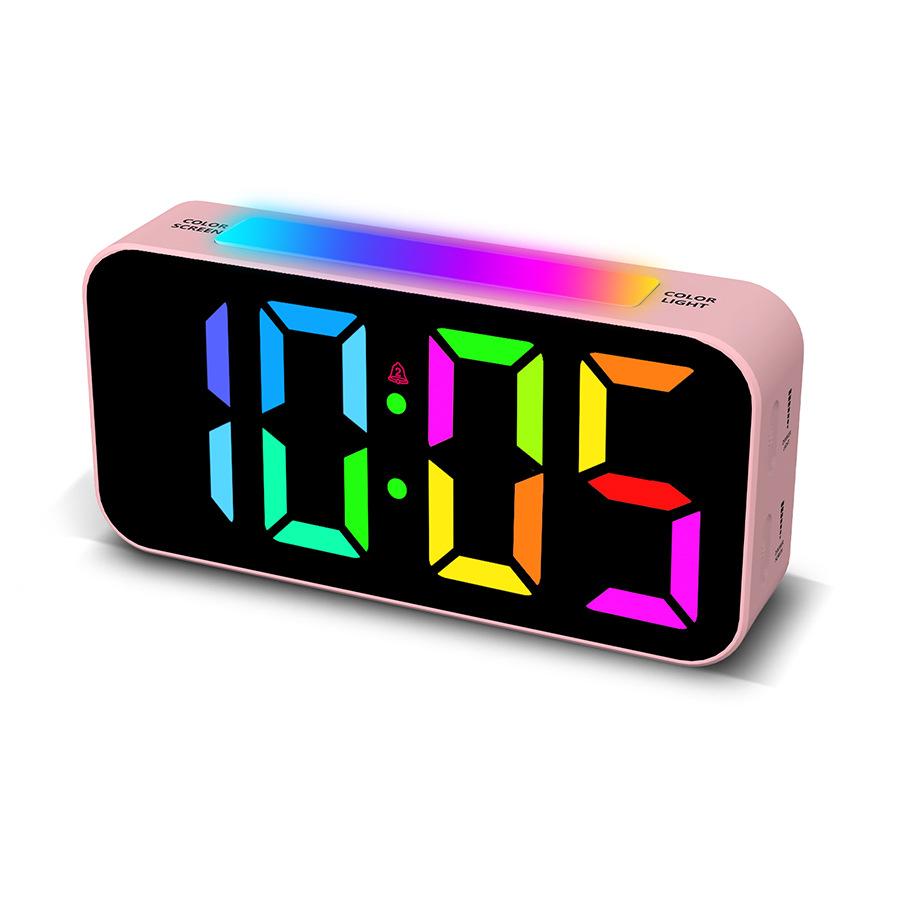 Digital väckarklocka Sängklocka Färgstark RGB LED-display Klocka med dubbla alarm Snooze-timer, USB-port