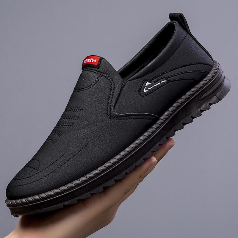 

2025 Leather Shoes Men s Business Casual Spring and Autumn Retro British Style Dress Soft Sole Versatile Low Top Leather Shoes 44 чорний