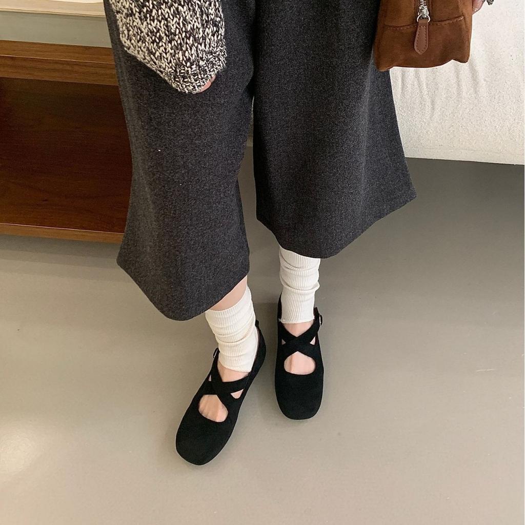 2025 autumn and winter new cross word with round head suede inner slope heel ballet Doudou women's single shoes