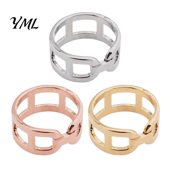 Geometric Shawl Holder Chunky Chain Silk Scarf Clip for Women, Minimalist Wide Band Statement Light Luxury Clasp Buckle Wrap, Fashion Punk Link