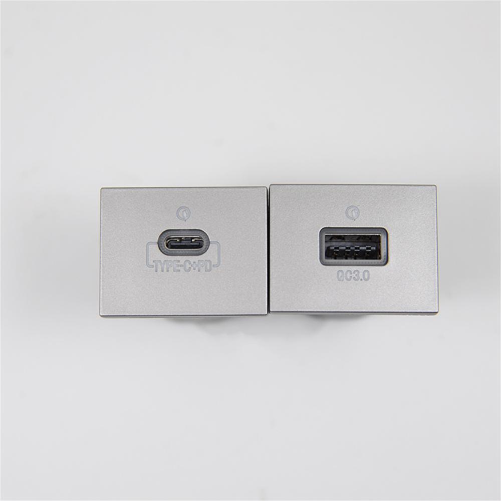 USB-A QC3.0 USB-C PD Fast Charger Socket Panel Mount For Ford Focus MK2 2005-09