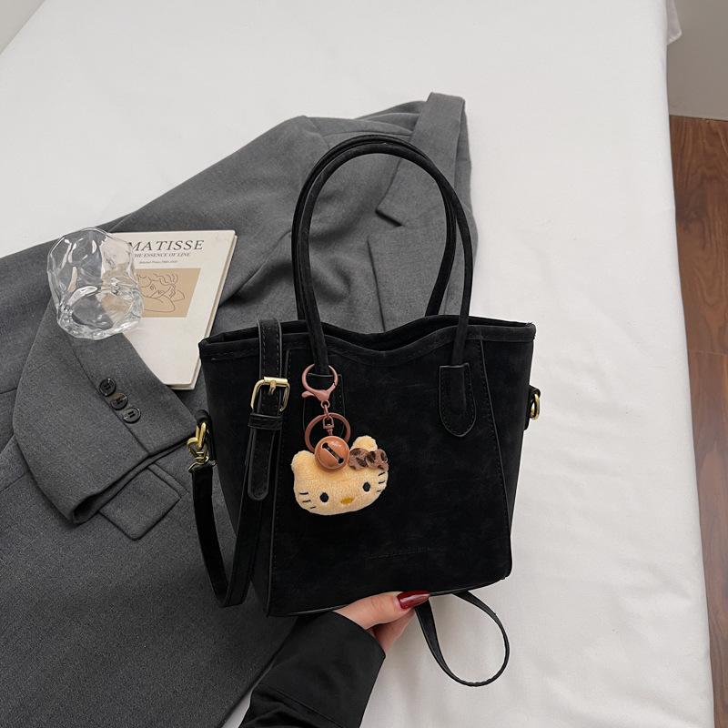 Handbag Bag Women's Winter Fashion Retro Shoulder Bag Commuter Messenger Bag Simple Bucket Bag