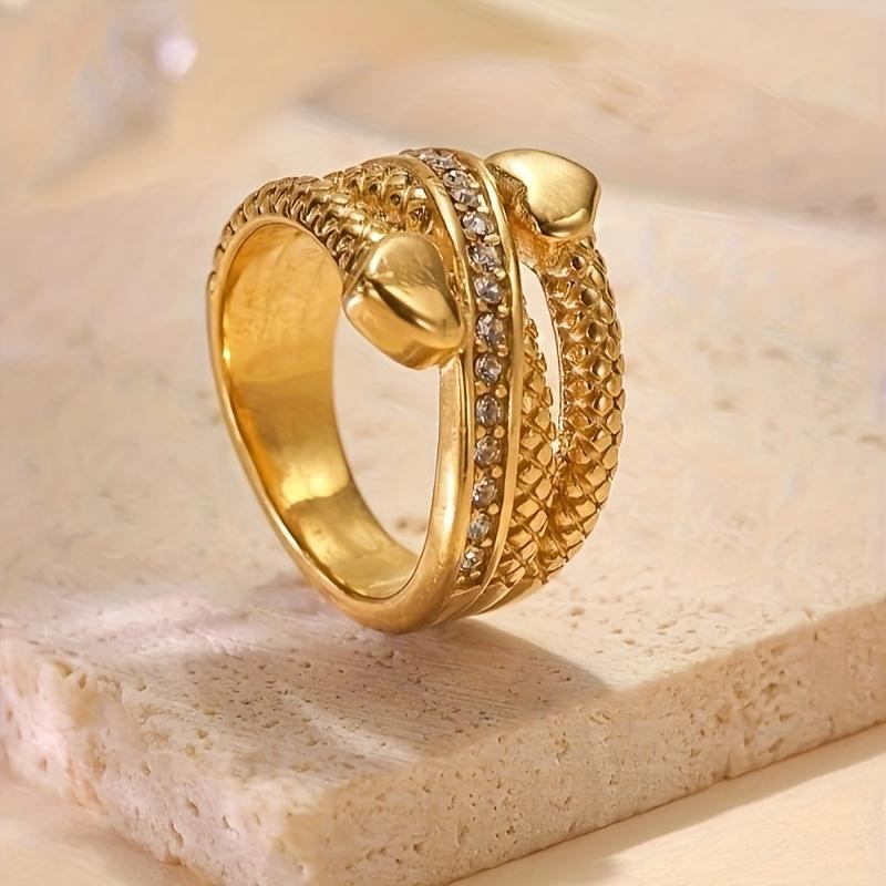 A stainless steel gold women s ring is suitable for daily wear or as a gift for a girlfriend 6