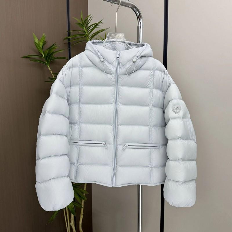 Womens Short Puffer Jacket With Hood 90% White Duck Down Warm Winter Coat Loose Fit Daily Commute