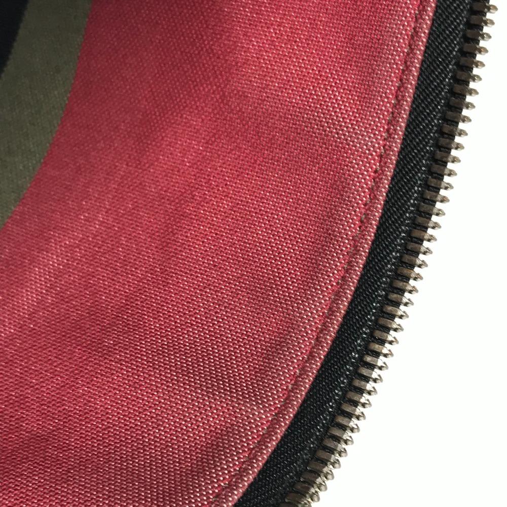 Salvatore Ferragamo Vintage Logo mit Riemen Tasche Beutel Clutch Tasche Leder Schwarz