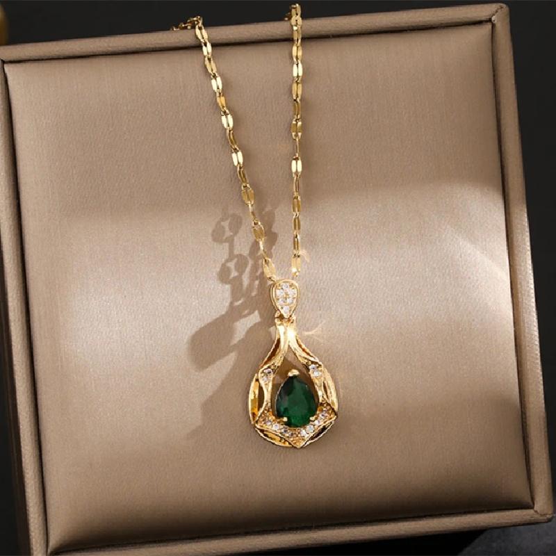 1 Pcs Luxury Cool Wind Green Gold Plated Copper Pendant With Stainless Steel Chain Combination Of Necklaces