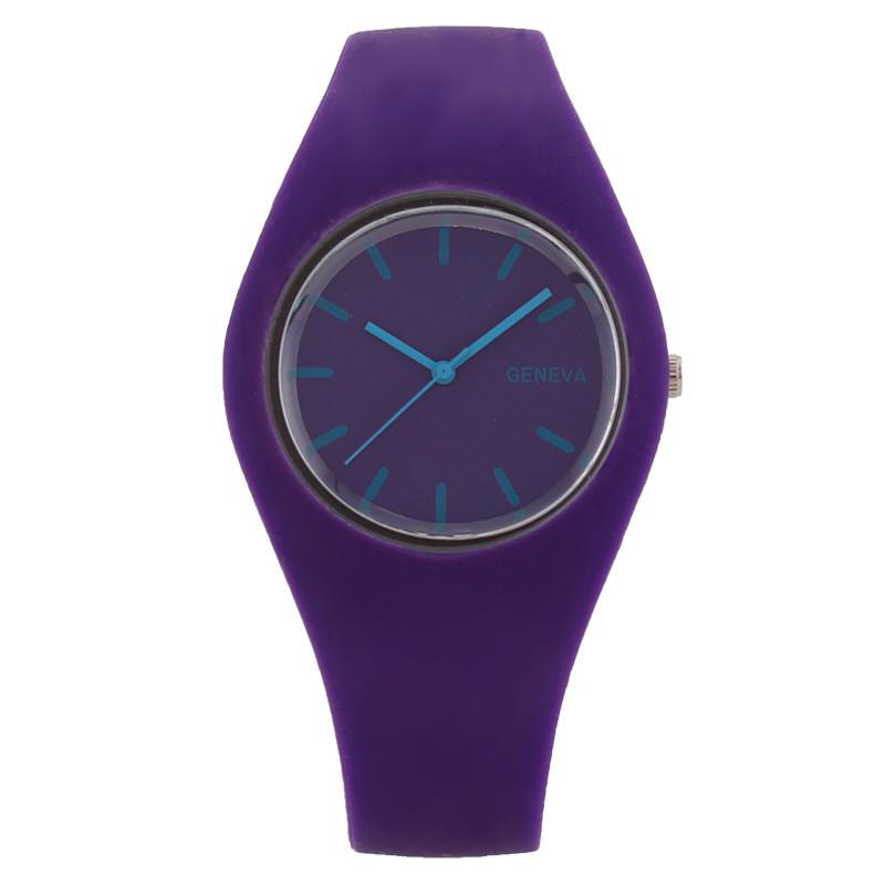 Trendy dameshorloge met siliconen quartz uurwerk en 24-uurs indicator, geschikt voor dagelijks gebruik.