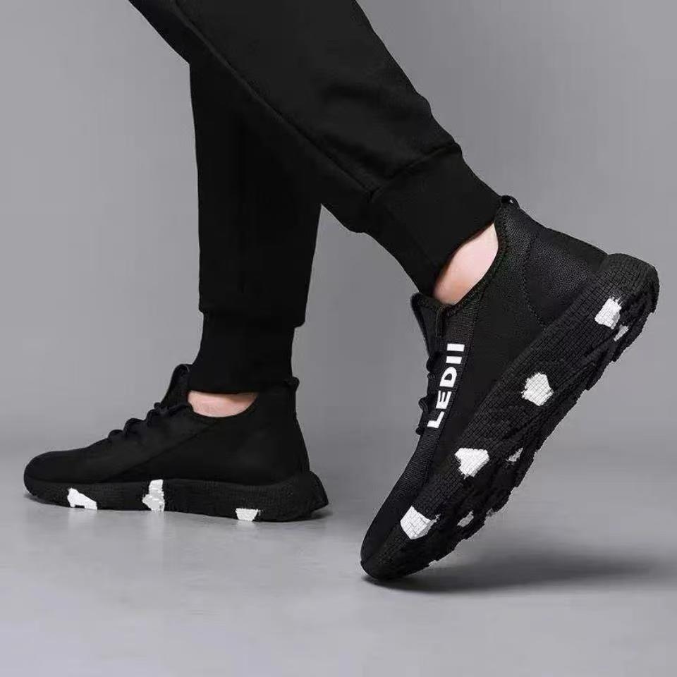 Casual men s sports shoes stall fashion casual student shoes lightweight breathable sports shoes 39