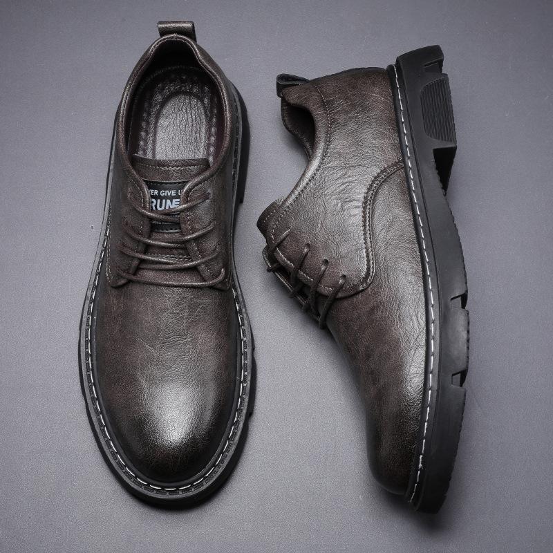 

Производитель 2025 осень новые кожаные повседневные деловые кожаные туфли мужские легкие дышащие нескользящие ретро-обувь 38