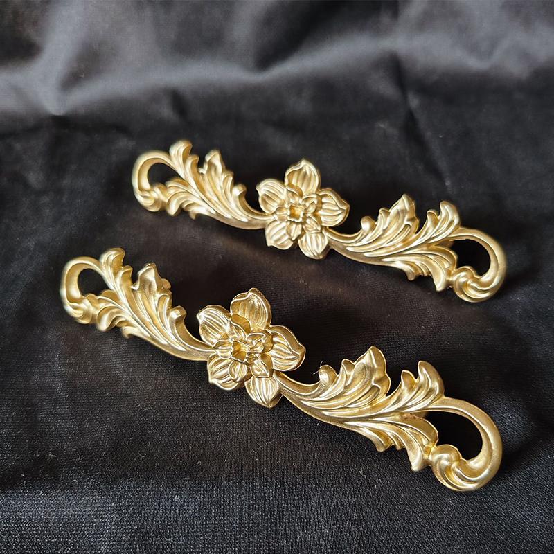 1Pcs Brass Drawer Handle, Patterned Flower Bar Handles, Vintage European Style, Hand-held Closet Door Pulls