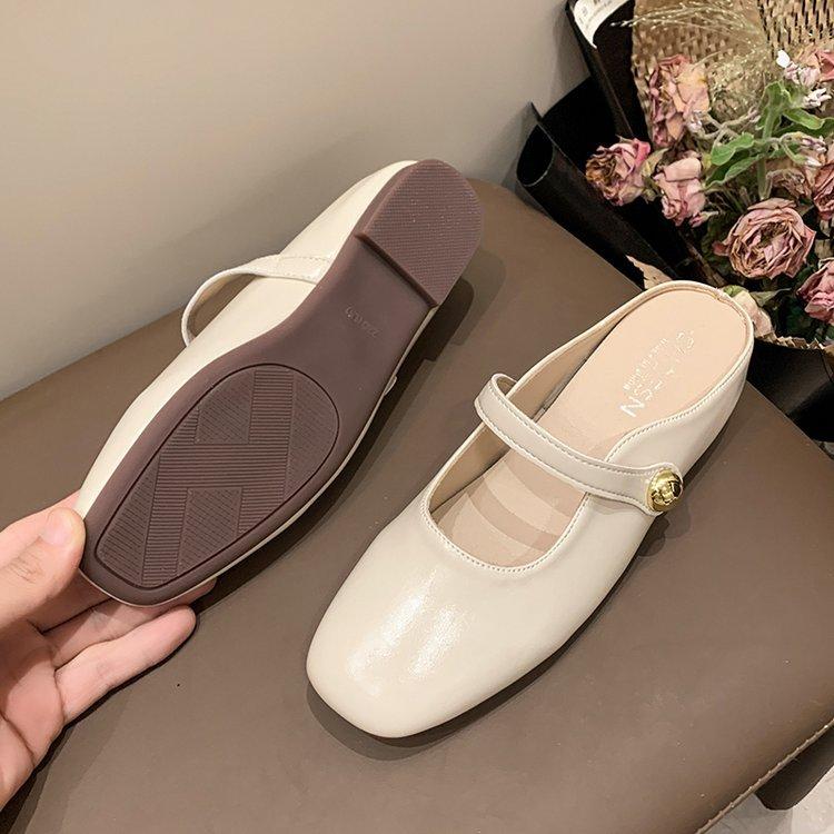 Französische Taschenkopf-Slipper Damen tragen Silber Einzelne Schuhe draußen Sommer, faule Leute treten kleine duftende Wind flache Sohle coole Slipper Damenmode