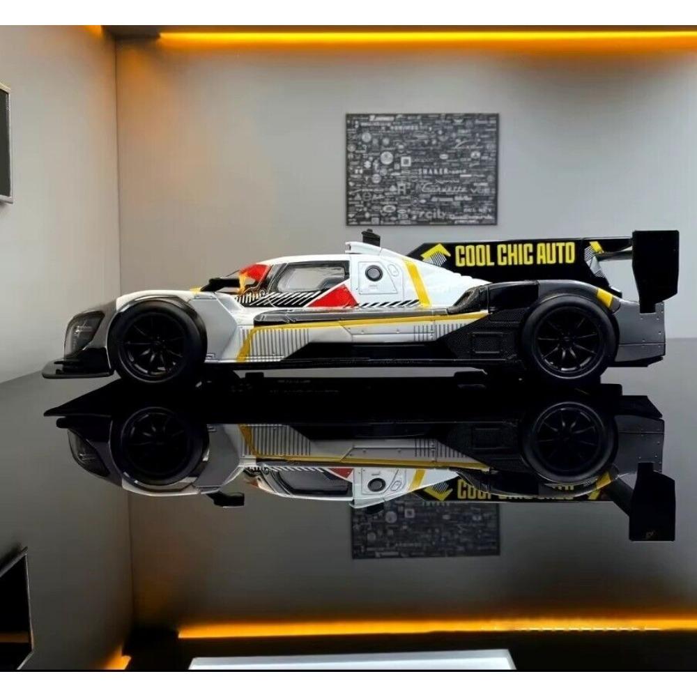 1/24 BMW M Hybrid V8 2024 Model Car Diecast Toy Cars Toys for Boys Kids Gifts