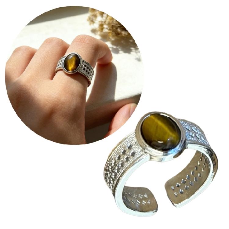 Elegant Vintage Stone Rings Opening Finger Jewelry Delicate Finger Rings Alloy Texture Suitable for Various Occasion