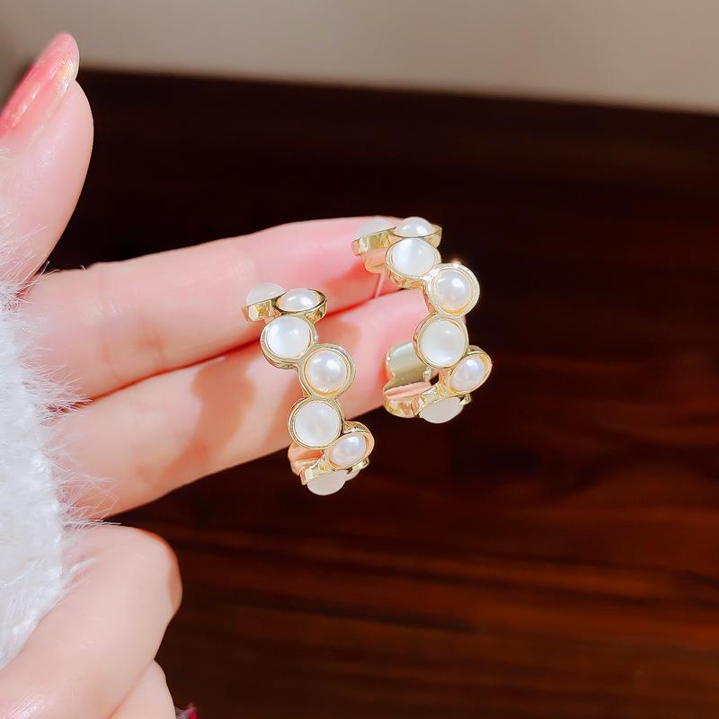 

Летние серьги с геометрическим жемчугом Темпераментные серьги с опалом Ins Net Red Простые серьги серебряный