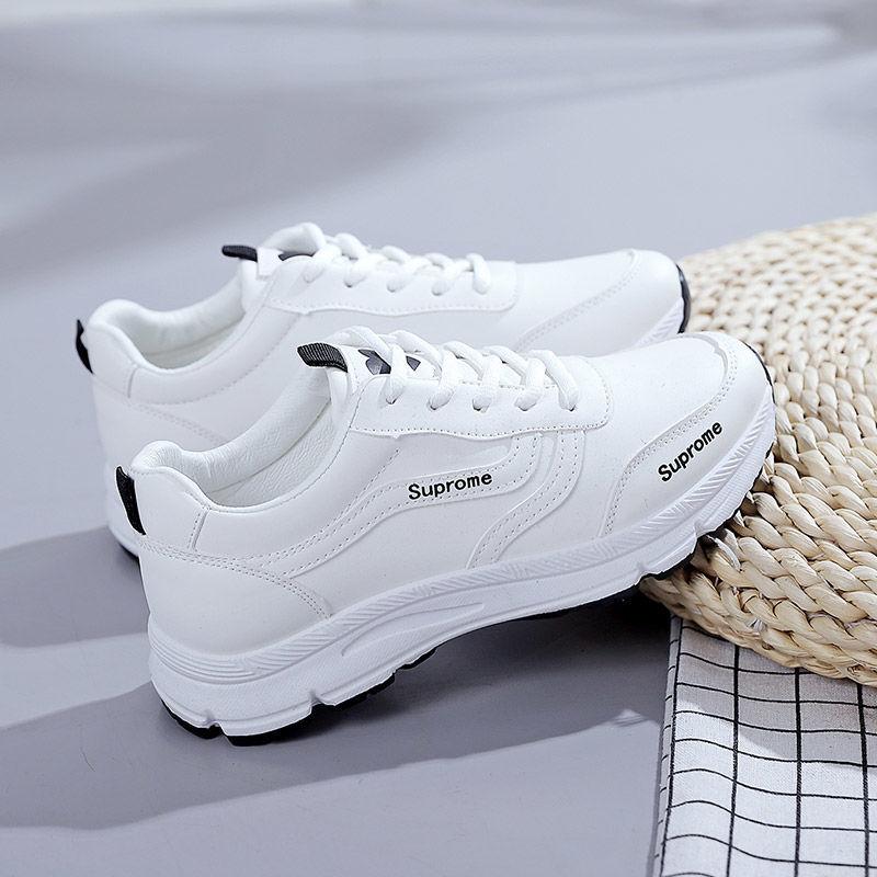 New summer leather breathable sports shoes student shoes lightweight running shoes