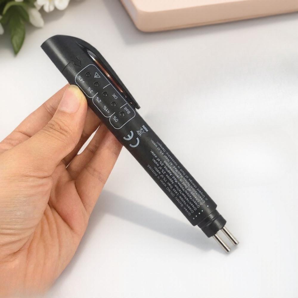 

Digital Brake Fluid Tester Vehicle Diagnostic Tool Accurate Oil Quality Tester Car Maintenance Tool чёрный