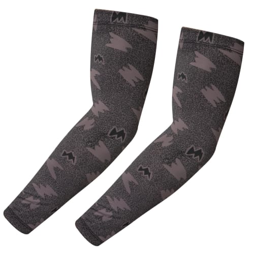 

CUBATTY Cooling Arm Covers with Sun Protection for Men and Women, Smooth, Solid Color, Sweat-Wicking, Quick-Drying, Non-Slip, for Golf, Baseball, Runn