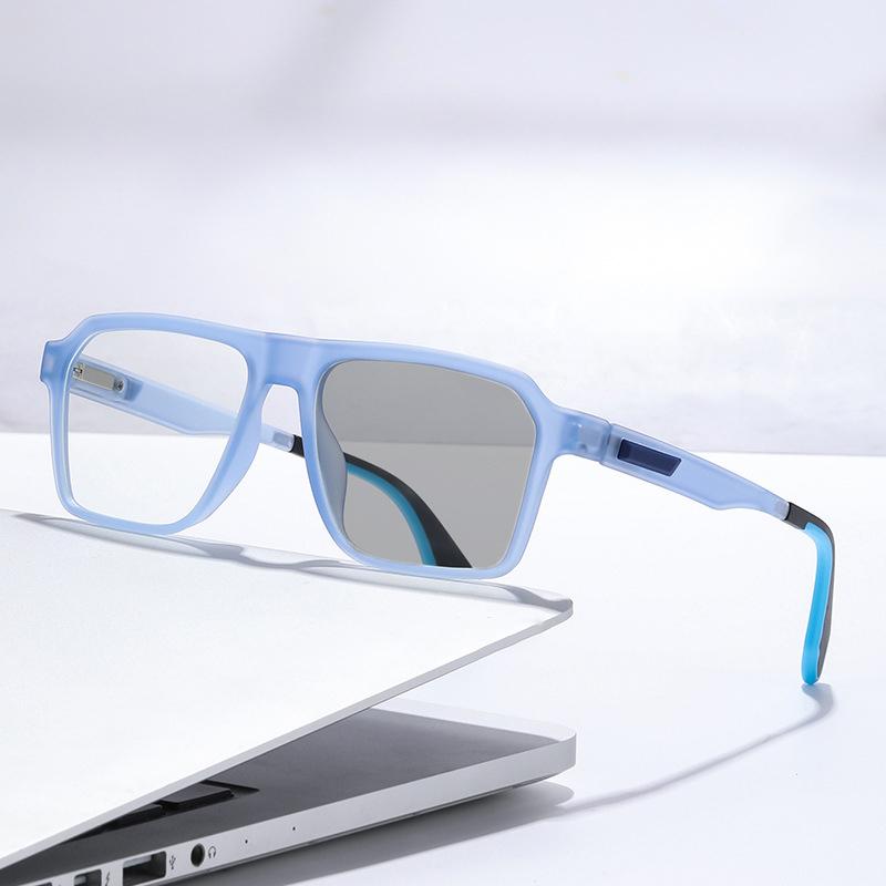 New Anti Slip Eyeglass Frame Light Sensitive Color Changing Spring Foot Flat Mirror Anti Blue Light Myopia Glasses 6078