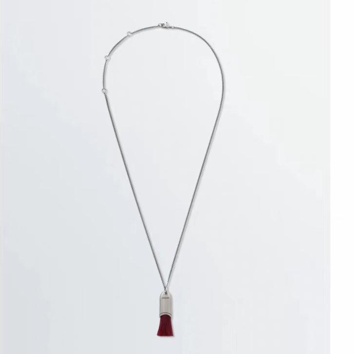 

Elegant Horsehair Tassel Necklace - Versatile High-End Sweater Chain with Niche Design Pendant for Women