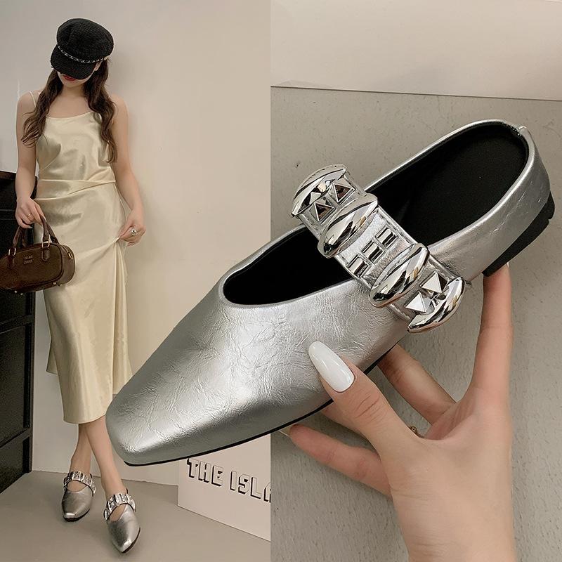 Niche Design Sense Mary Jane Small Leather Shoes Women's Shoes Metal Decoration Shallow Mouth Round Head Flat Heel with Half Drag