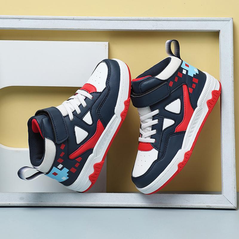 Children Casual Shoes Leather Easy To Put on Take Off School Sports Shoes Boys New Flat Non Slip Outdoor Walking Board Shoes