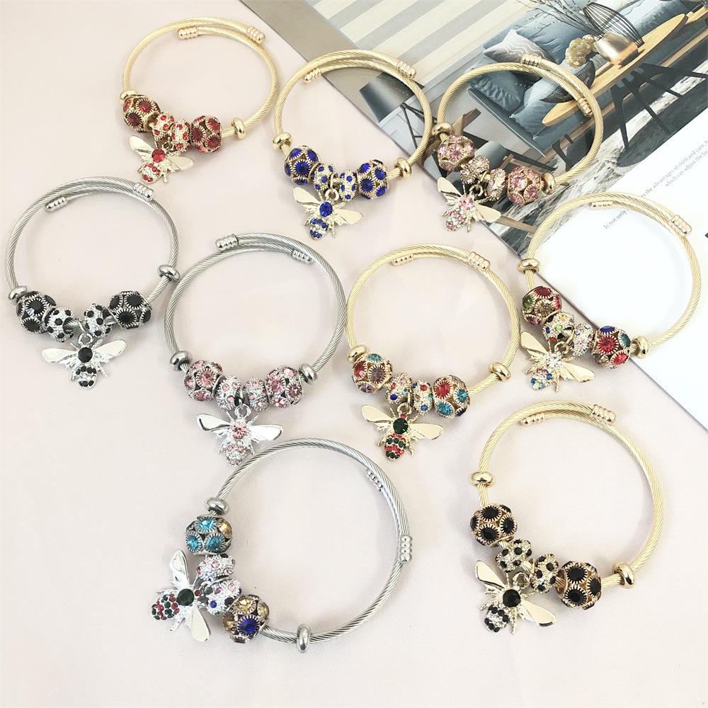 18K Gold Bee Pendant Bracelet with Zircon Rhinestones in Titanium Stainless Steel