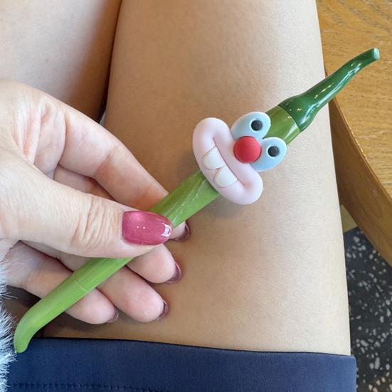 Cute Gel Pen Kids Cartoon Pepper Shape Ballpoint Pen Office