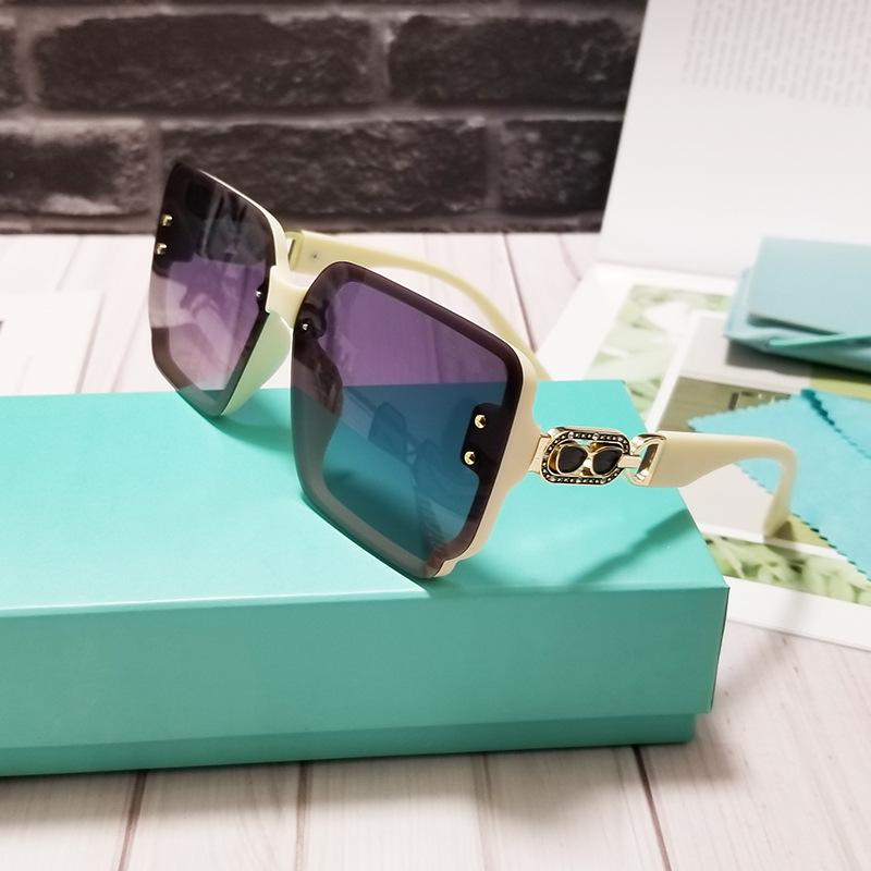 High Quality Luxury Women Sunglasses Designer Square Fashion Glasses Female Stylish Trend Shades UV400